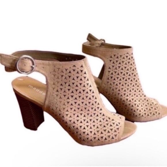 Madden Girl Tan Cutout Heeled Sandals Size 6 - Picture 1 of 6